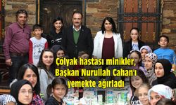 Çölyak hastası minikler, Başkan Cahan'ı yemekte ağırladı