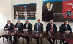 İYİ Parti: Uşak'ın hava kirliliği, boşanmalardaki artış ve bebek ölümlerine çözüm için çalışıyoruz
