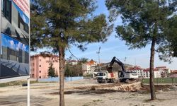 Karaağaç Mahallesine kapalı pazaryeri için ilk kazma vuruldu