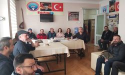 Uşak Eğitim İş, okul temsilcileriyle istişare toplantısı yaptı