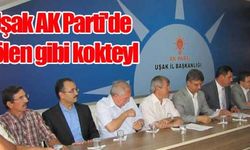 Uşak AK Parti'de şölen gibi kokteyl