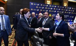 Uşak İYİ Parti: Amasız, fakatsız, lakinsiz Meral Akşener'in yanındayız