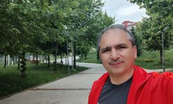 İsmail Güneş, sabah yürüyüşünde de siyaseti bırakmadı