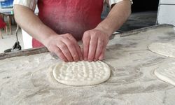 Uşak'ta Ramazan pidesi fiyatları geçen yıla nazaran yüzde 100 arttı