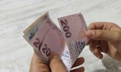 Asgari ücret için beklenen 4 farklı zam miktarı!