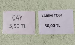 Uşak'ta orta halli kıraathanede tost 50 TL! Sokak lezzetleri de aldı başını gitti