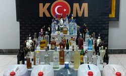 Uşak'ta şişe şişe kaçak rakı ele geçirildi