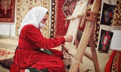 Devlet Başkanlarına hediye edilen Uşak halısı için önemli bir çalışma