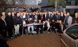 Uşak Belediye Başkan adayı İnşaat Mühendisi Muhammet Gür, Uşakspor’a otobüs tahsis etti
