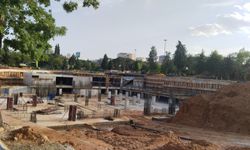 TOKİ'nin Uşak'ta yaptırdığı dev inşaat projesinde göçük meydana geldi