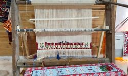 Eşme'de bu yıl kilim festivali dolu dolu geçecek! Haluk Levent, Melek Mosso ve Cengiz Kurtoğlu sahne alacak