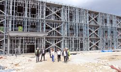 Uşak'tan da hastaların gittiği Denizli'ye 2500 yatak ve 2052 araç kapasiteli otoparklı dev hastaneler yapılıyor