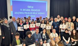 Uşaklı öğrenciler, su sorununa dikkat çektikleri çalışmalarıyla derece yaptı