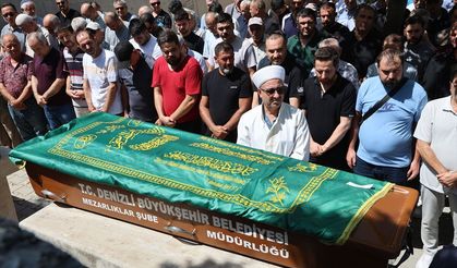 Denizlili Asım Ayyıldız ve babası İsmail Ayyıldız yan yana toprağa verildi