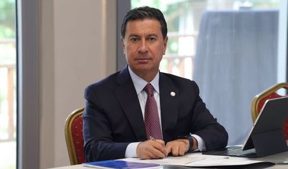 Ahmet Aras, CHP'den istifa etti! Aysever, AK Parti'ye geçeğini öne sürmüştü!