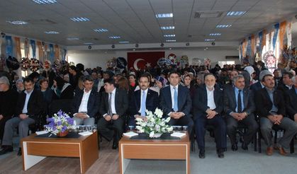 EŞME AK PARTİ'DE ALİ ARIK'LA YOLA DEVAM