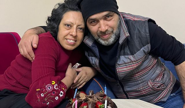 Uşak, genç yaşta aramızdan ayrılan Hanife Öğretmen için ağlıyor