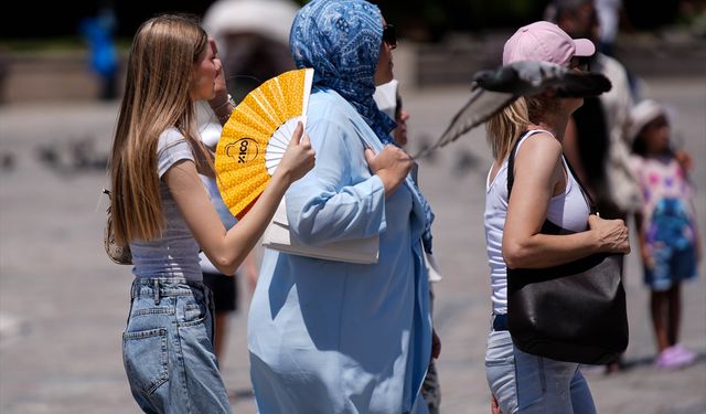 Uşak, Afyon, Kütahya, İzmir ve diğer Ege illeri kavruluyor