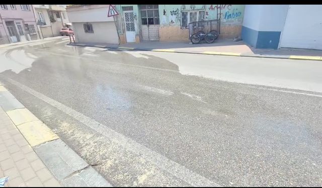 Uşak halkını susuz bırakan Uşak Belediyesi mi yoksa DSİ mi?