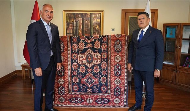 Uşak'tan 30 yıl önce kaçırılan tarihi eser geri geldi!