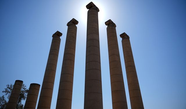 Bayraklı'daki Smyrna Höyüğü'nde yeni bulgular elde ediliyor
