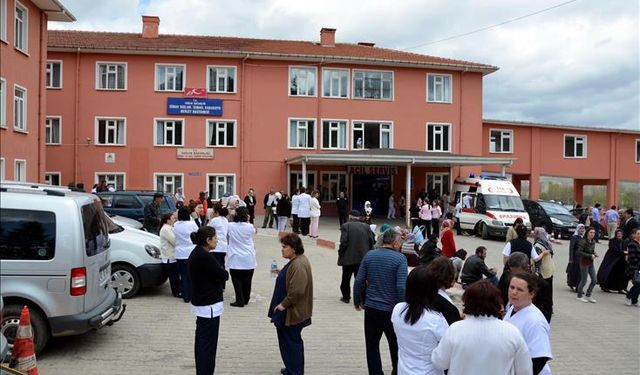 Uşak'ı sallayan Simav'daki deprem bölgedeki stresi ortaya koydu