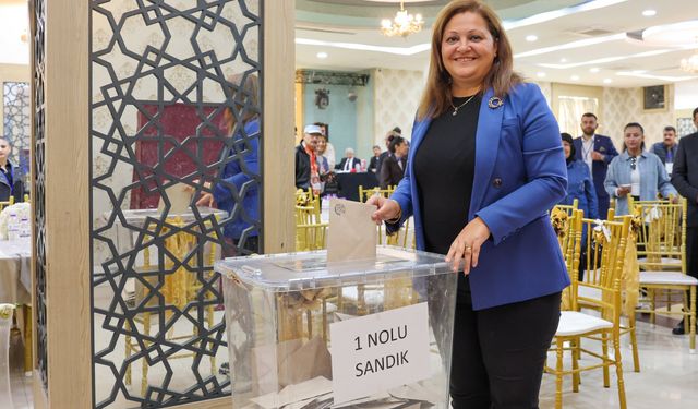 Uşak'ın komşusu Afyon'da da Belediye Başkanı ve CHP arasında sert rüzgarlar esiyor