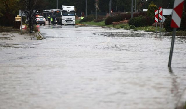 Uşak, Kütahya, Eskişehir ve çevre illerde 3 Mayıs 2026 Pazar soğuk hava ve sağanak yağış olacak