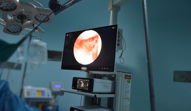 Uşak'ta kalça, diz ve eklem ağrısı olanlara kapalı cerrahiyle ameliyat imkanı