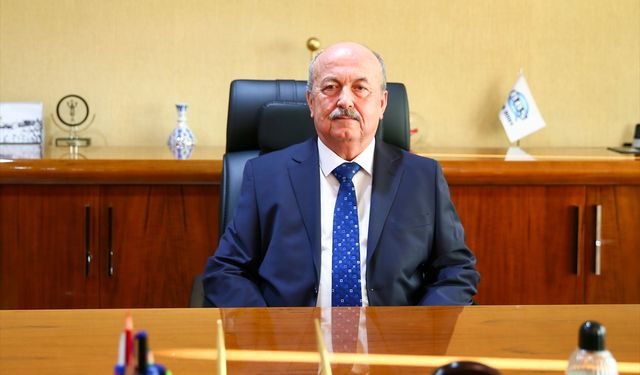 Uşak Üniversitesi Rektörü Prof. Dr. Ahmet Demir göreve başladı