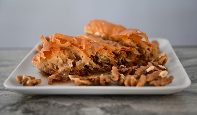 Yörük tatlısı Muğla Saraylısı büyük beğeni topluyor