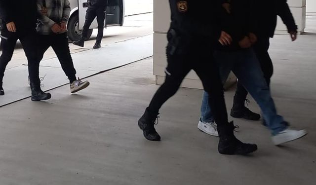 Manisa, Bursa ve İzmir'i kapsayan operasyonda 7 gözaltı