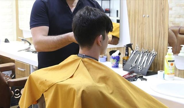 Uşak'ta çok para alıyor diye eleştirilen berberlerin yüzde 80'i borçlu!