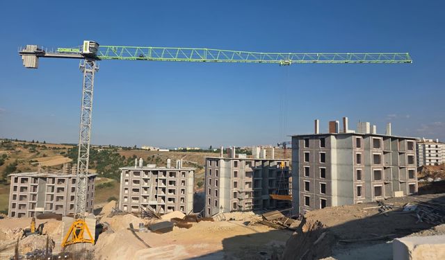 Uşak Karaağaç ve Anıttepe TOKİ'nin ilerisinde yapılan 466 yeni TOKİ konutunun kabası bitti