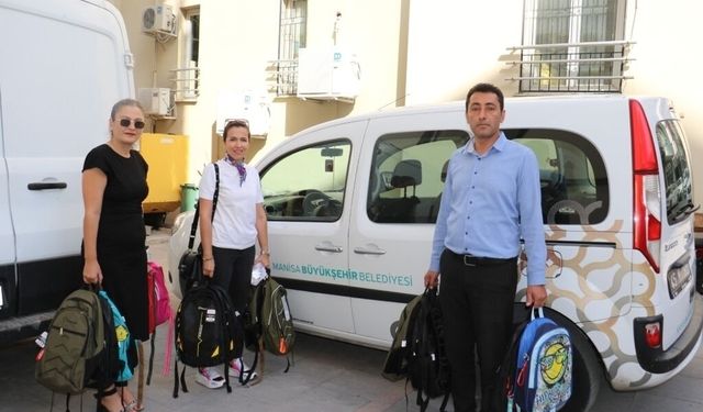 Manisa Büyükşehir Belediyesi'nden öğrenciye kırtasiye ve konaklama desteği