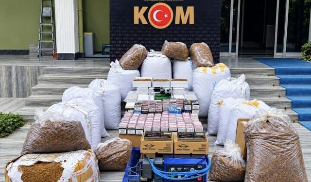 Uşak'taki 4 adreste kaçak tütün operasyonu