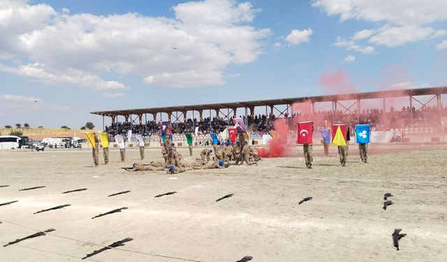 Uşak'ın Kurtuluşu, Jandarma'nın yaptığı özel gösteriler ve cirit maçıyla kutlandı