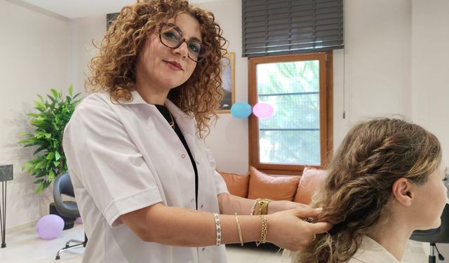 Uşak Halk Kadın Kuaförü açıldı
