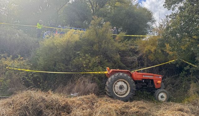 Eşme Takmak'ta traktör kazası! Kanber Keleş hayatını kaybetti!