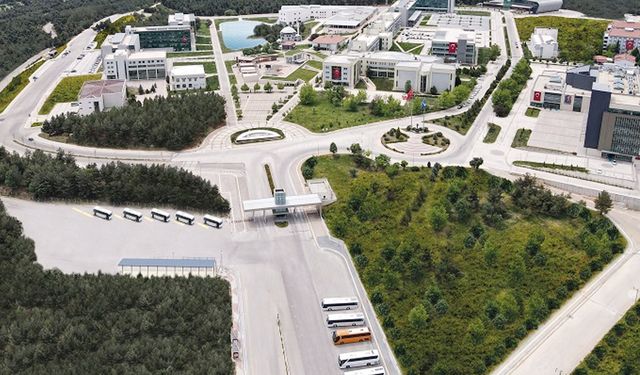 Uşak'ta en uzun süreli müdürüne Uşak Üniversitesi'nde üst düzey görev