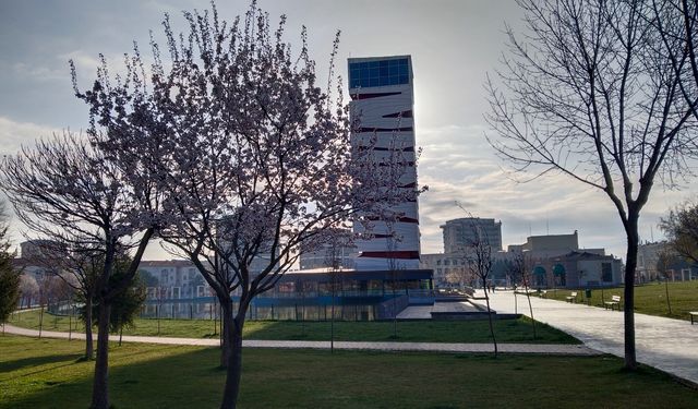Uşak'ta Atapark'taki sosyal tesislerdeki sorunlar giderildi!