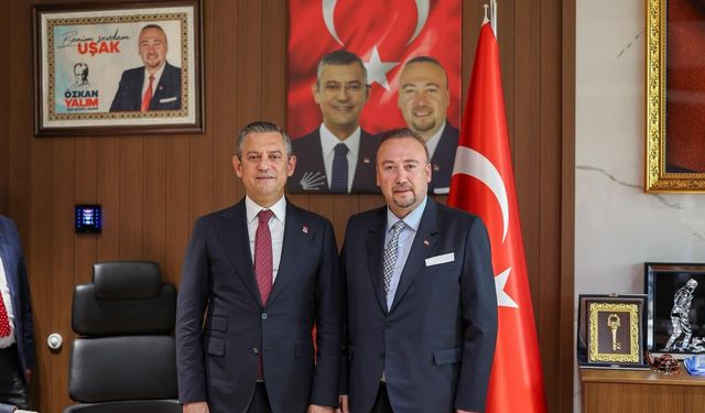 Özgür Özel'in atamayla aday yaptığı Uşak Belediye Başkanı Yalım, CHP'liler için şaşırtan sözler sarf etti