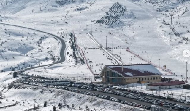 Sivas Yıldızdağı kayak merkezinde gaz sıkışması sonucu patlama! Uşak Milletvekili geçmiş olsun mesajı verdi