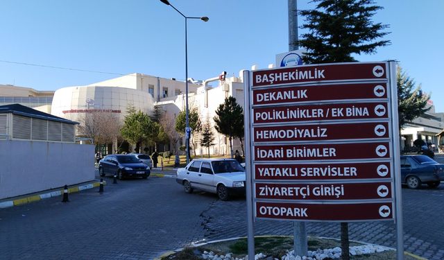 Uşak Eğitim ve Araştırma Hastanesi'ndeki göz randevusu sorununa çözüm için çalışma yapılıyor