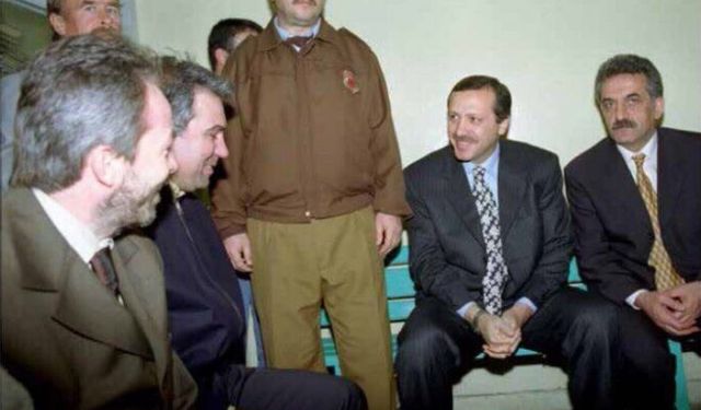 Hüseyin Kocabıyık için karar verildi! Pınarhisar'dan fotoğraf paylaştı ve kısa pantolon göndermesi yaptı!