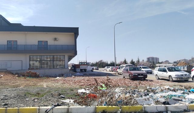 500 metre kuralını Migros için delen Uşak Belediyesi, aynı şirketin alışveriş çeklerini Ramazan ayında dağıttı!
