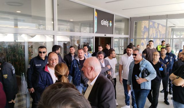 Uşak Karun AVM'nin sahibi Erhan Akçay'da ne istediler?