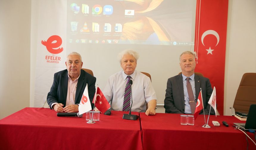 Uşak'ın eski valilerinden Kayhan Kavas, dedesiyle ilgili açıklamalar yaptı