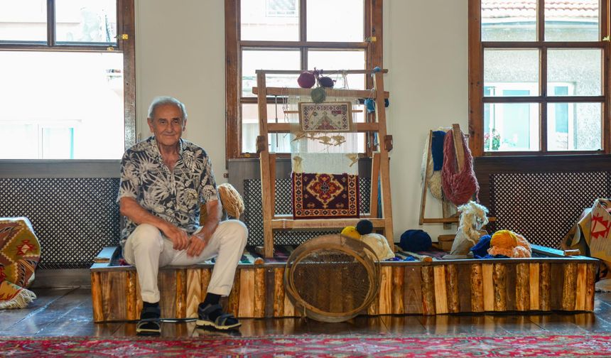 Dünyaca ünlü Uşak halılarının yapıldığı topraklardan dünya çapında bir bilim ve sanat insanı çıktı