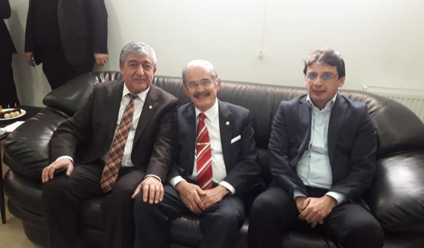 Uşak'taki park ve piknik yerlerinin yapımında büyük emeği olan Ekrem Taşkesdik hayatını kaybetti